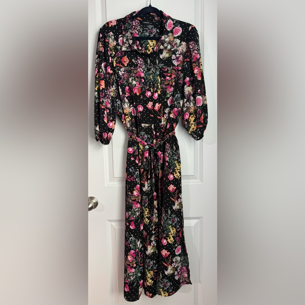 Torrid Black Floral Long Sleeve Dress